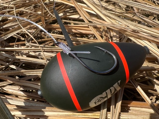 Montură "T" Stupek Somn CPX N.38/WH Catfish Float conic cu cârlig